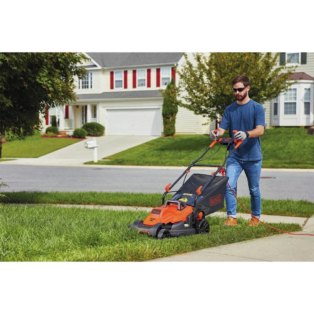 BLACK+DECKER 10 Amp 15 in Corded Electric Lawn Mower - BEMW472BH