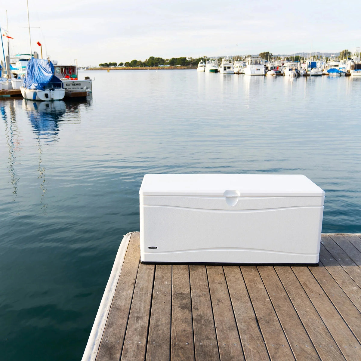Lifetime Marine Dock Box, 130 Gallon - 60348